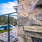 Dadya Villa 4 - Marmaris Turgut Da Oezel Havuzlu Denize Yakin Lueks Villa