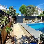 Villa Limon Marmaris\'De Oezel Havuzlu Villa