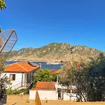 Max Mirage Selimiye