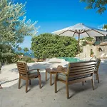 Bal, Villa Florya
