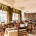 Prestige Hotel & Apart