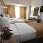 Aurasia Beach Hotel