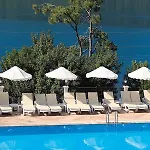 Monte Beach Resort