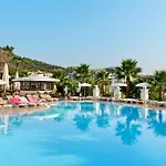 Ideal Pearl Hotel - Adult Only