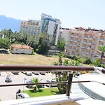 Han Palace Hotel