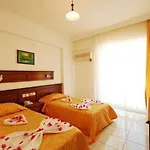 Pasahan Apart