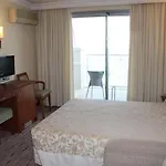 Royal Maris Hotel