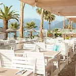 Sunprime Beachfront Hotel