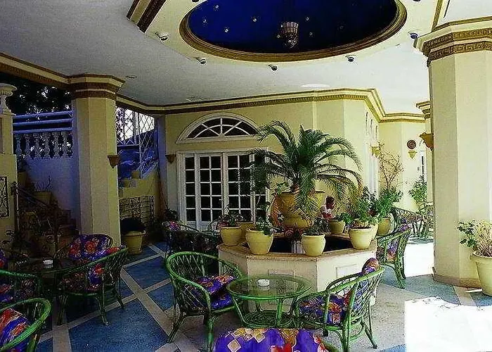 Serenad Hotel