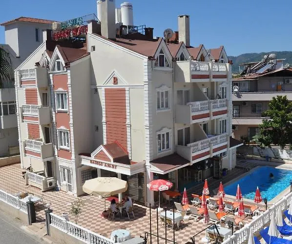 Basils Apart Hotel