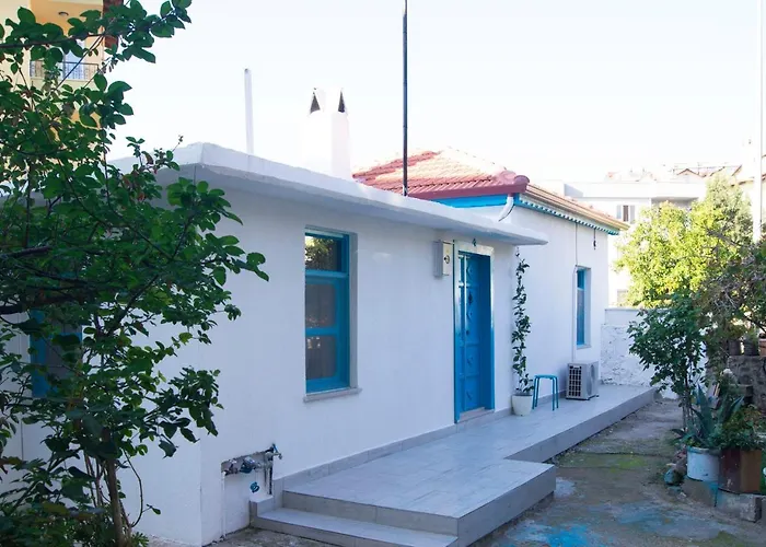 The Pearl House
