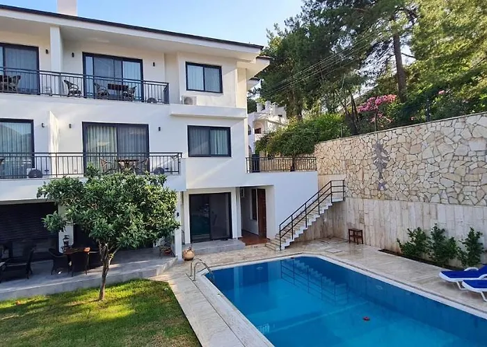 White Suites Icmeler