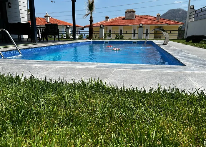 Black Pearl Villa Turunc