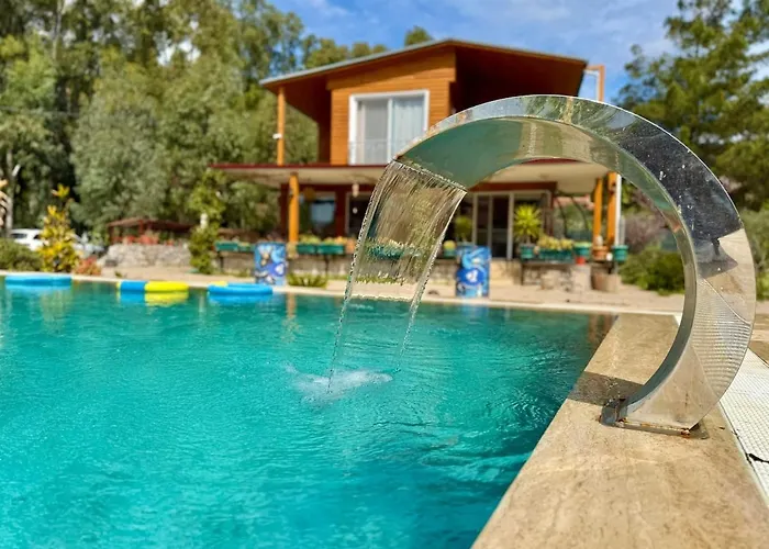 Big Villa With Pool In Marmaris