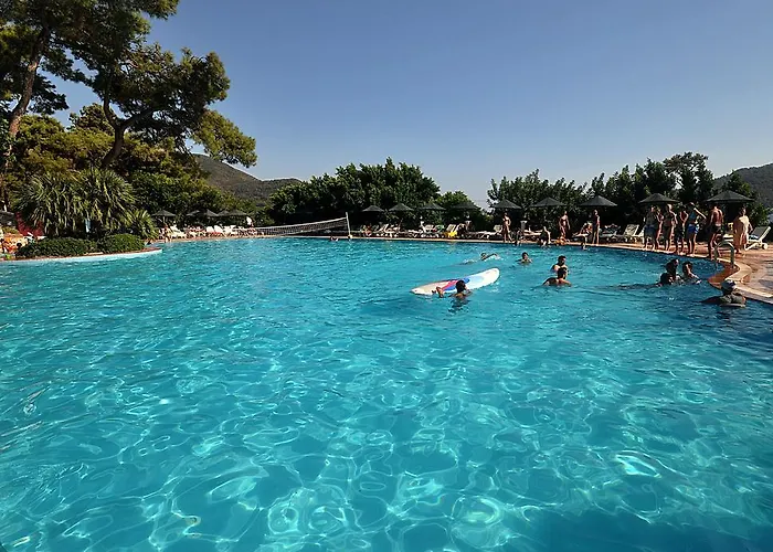 Club Nimara Beach Resort Hotel