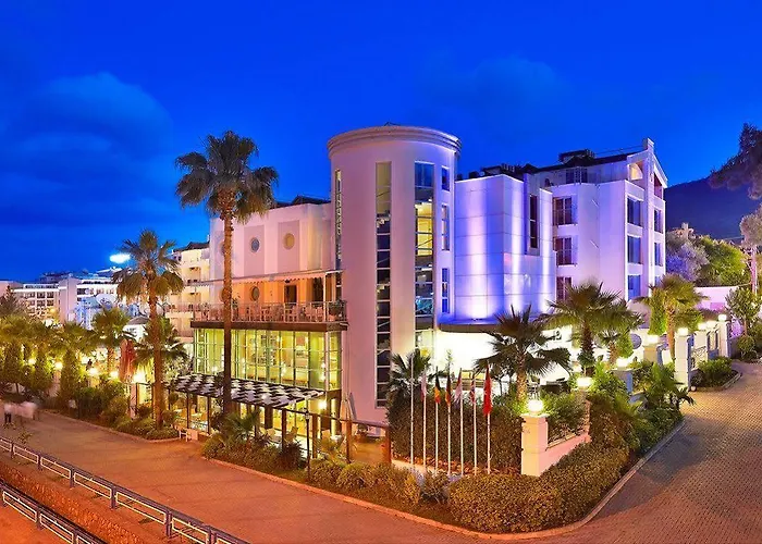 Ideal Pearl Hotel - Adult Only