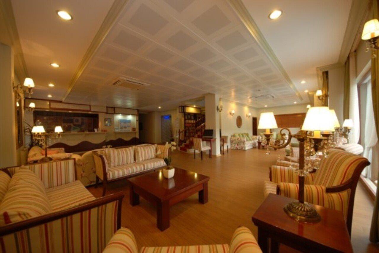 Hotel Devamli 3*