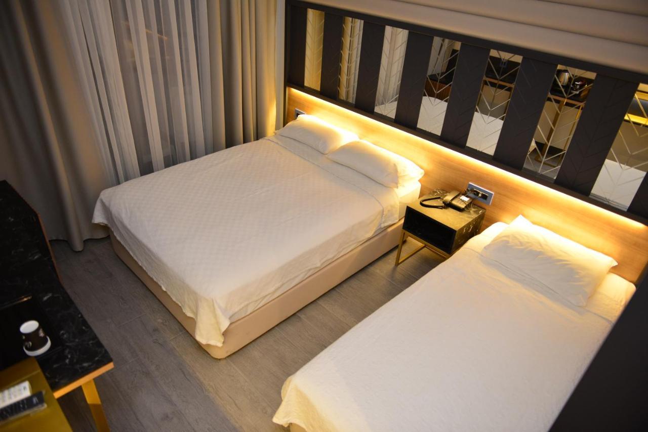 Hotel Oasis