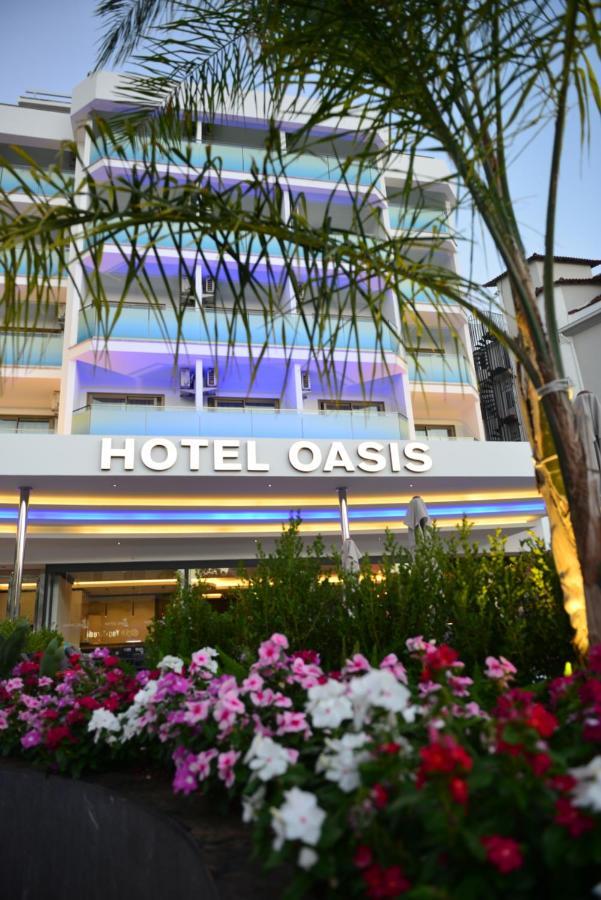 Hotel Oasis