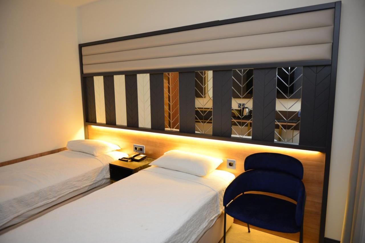 Hotel Oasis