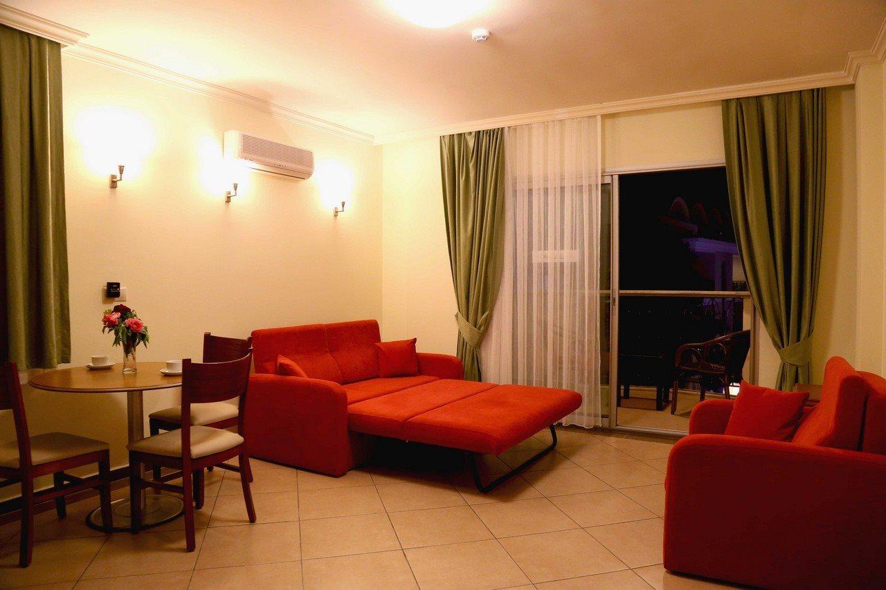 Isla Aparthotel 3*