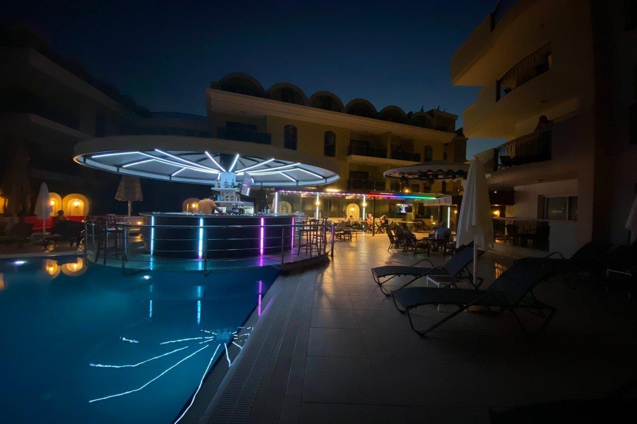 Isla Aparthotel
