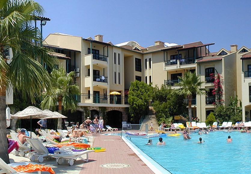 Apart Otel Club Turquoise 3*