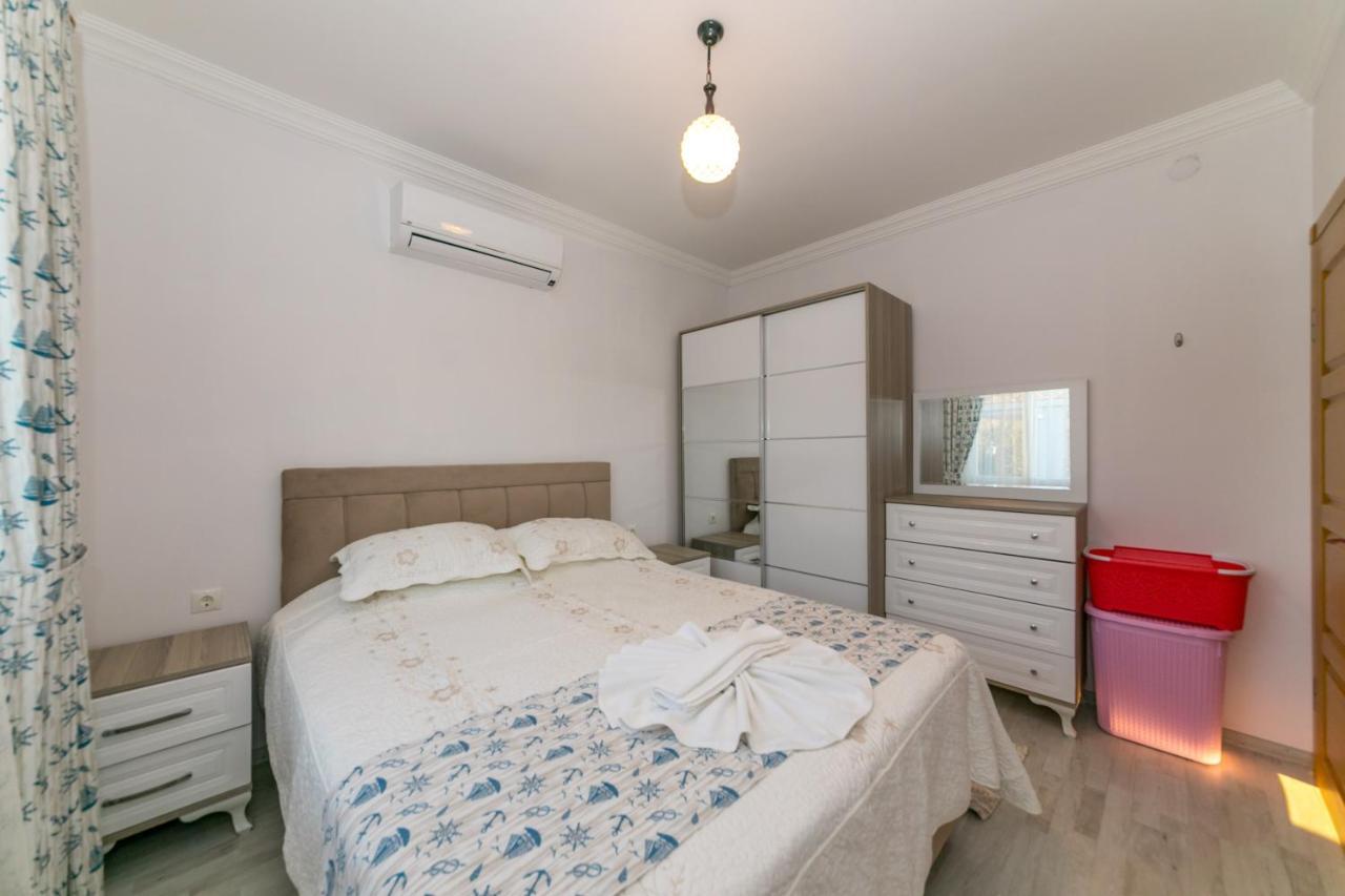 Soeguet Deniz Evi Daily Weekly