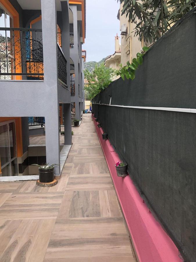 Speedy Aparthotel