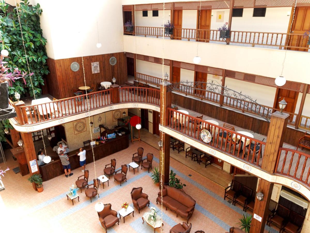 Hotel Ozcan Beach 4*