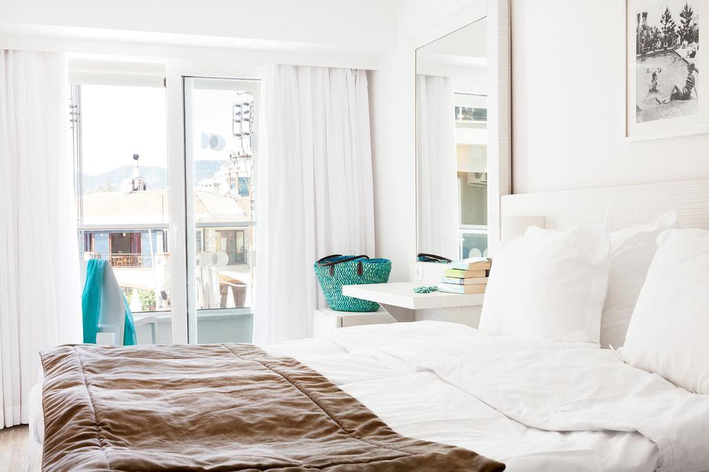 The Beachfront Adult Only 16 Hotel 3*