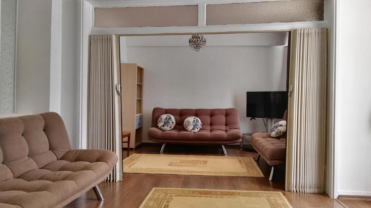 Uysal And Loft Seaside *