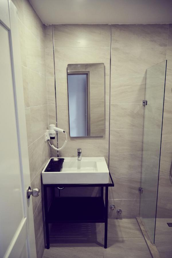 Hotel Two Seas 2*