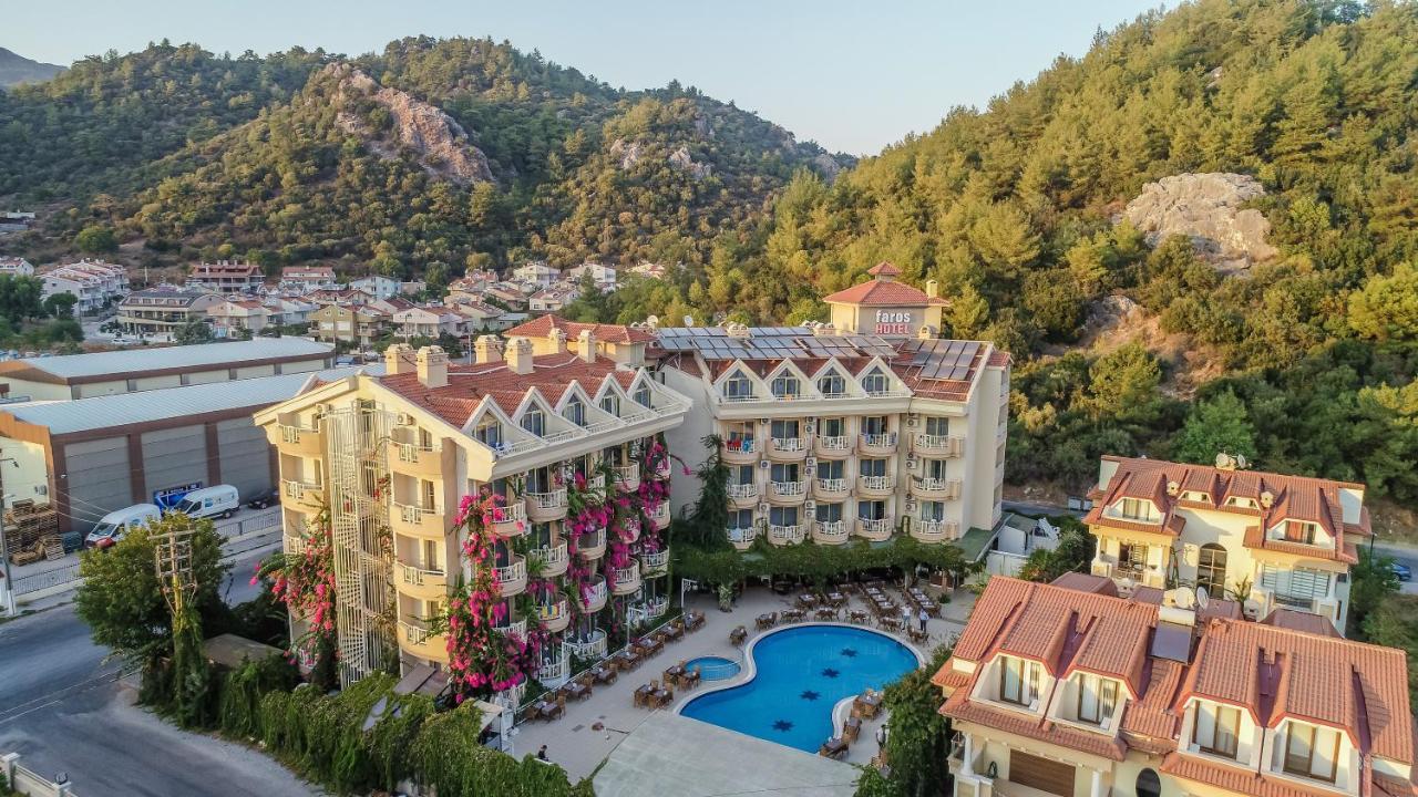 Grand Faros Hotel
