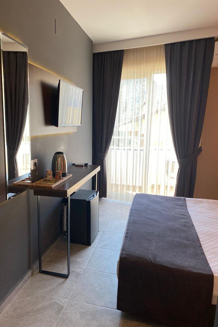 Hotel Avisos And Marmaris