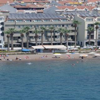 Hotel Candan 2*