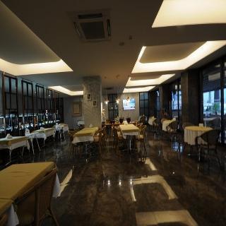 Candan Hotel 2*