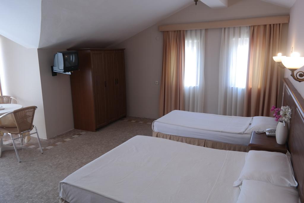 Kibele & 3* Marmaris