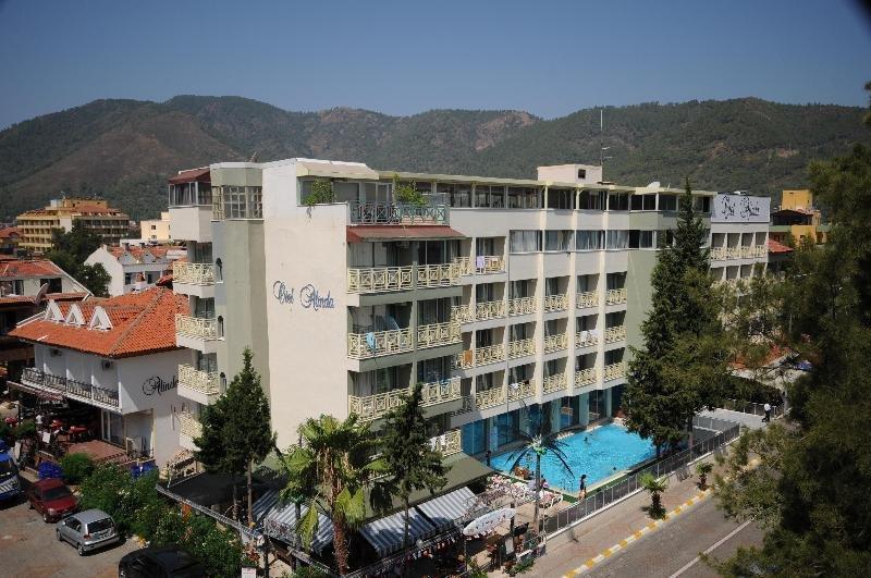 Maya World Hotel 4*