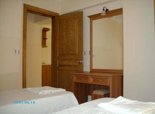 Nur Aparthotel 2*