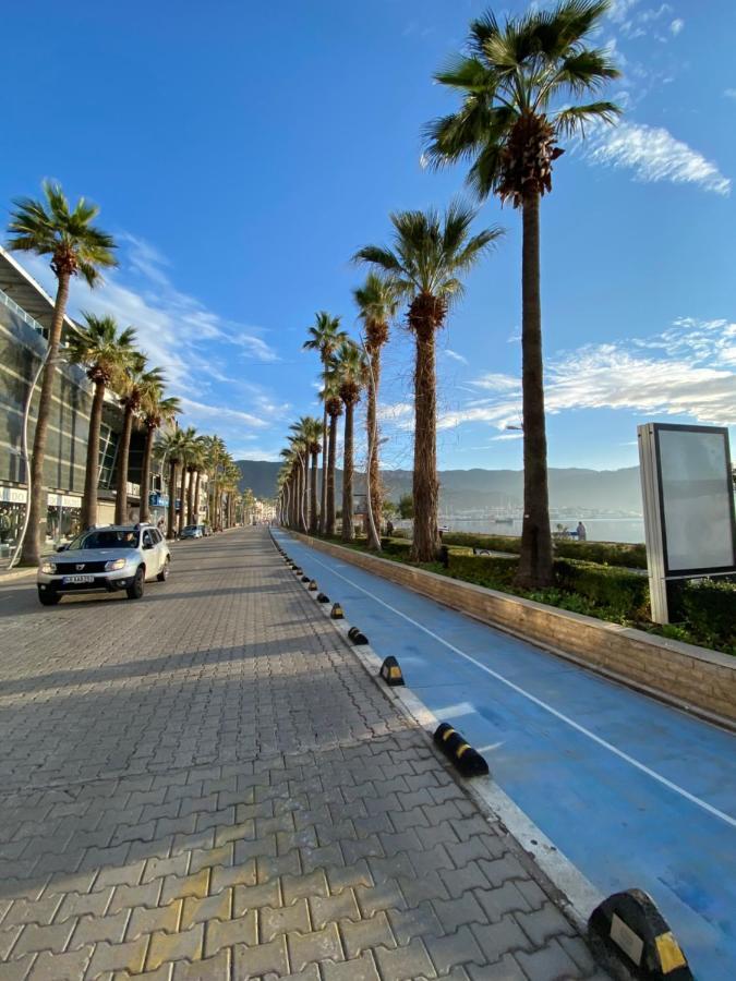 Ezgi's With Private Garden In Apartment Marmaris