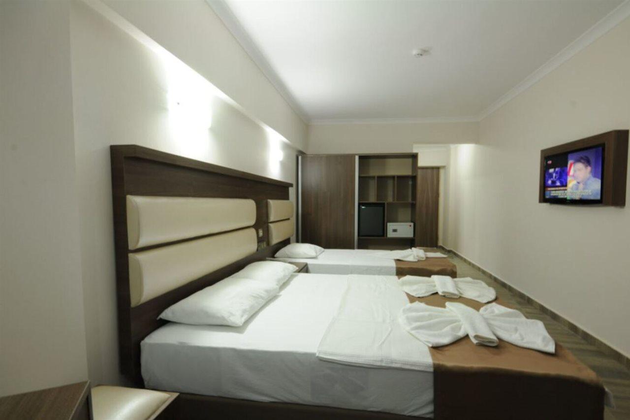 Hotel Adler