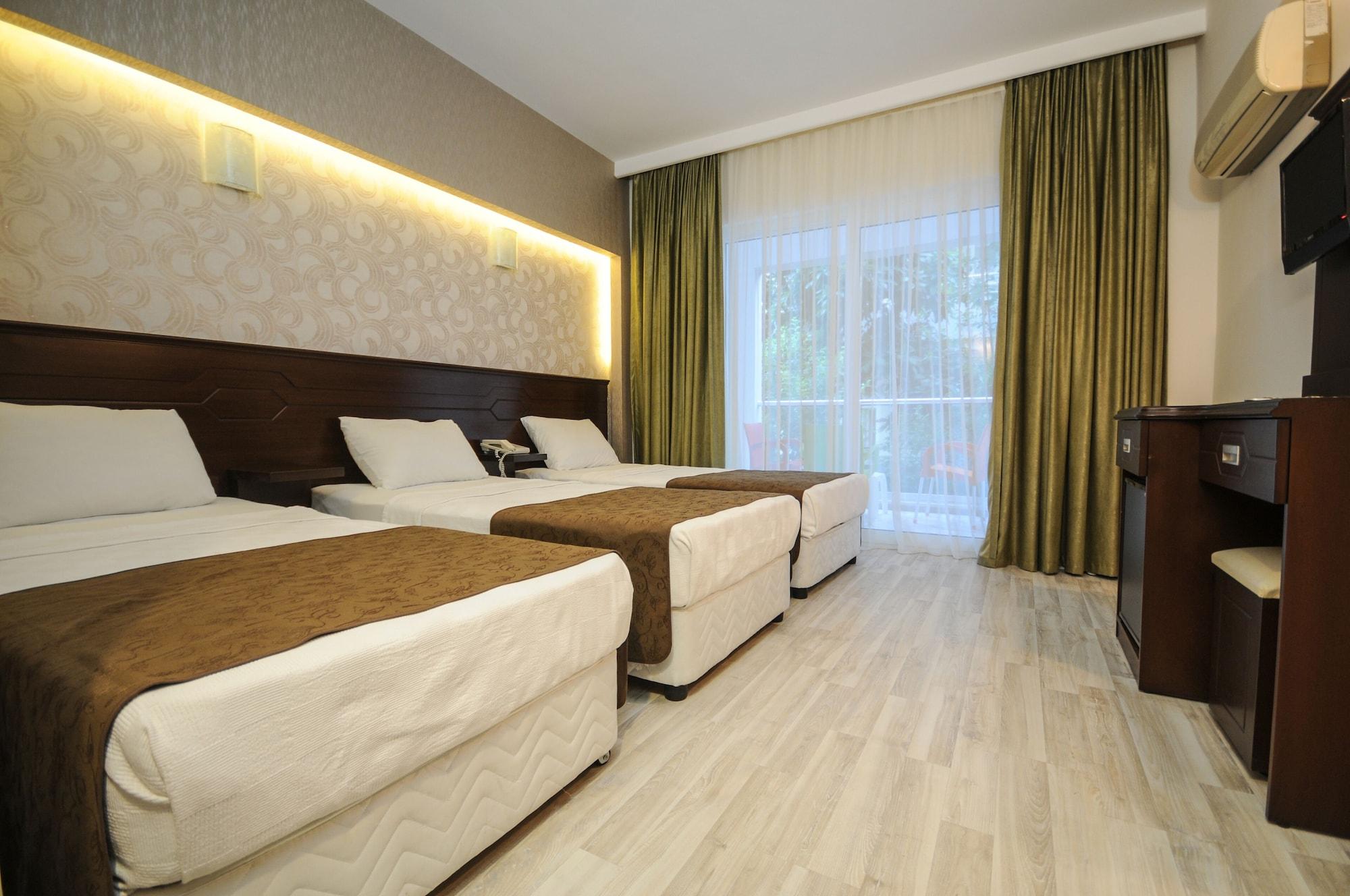 Hotel Palmea