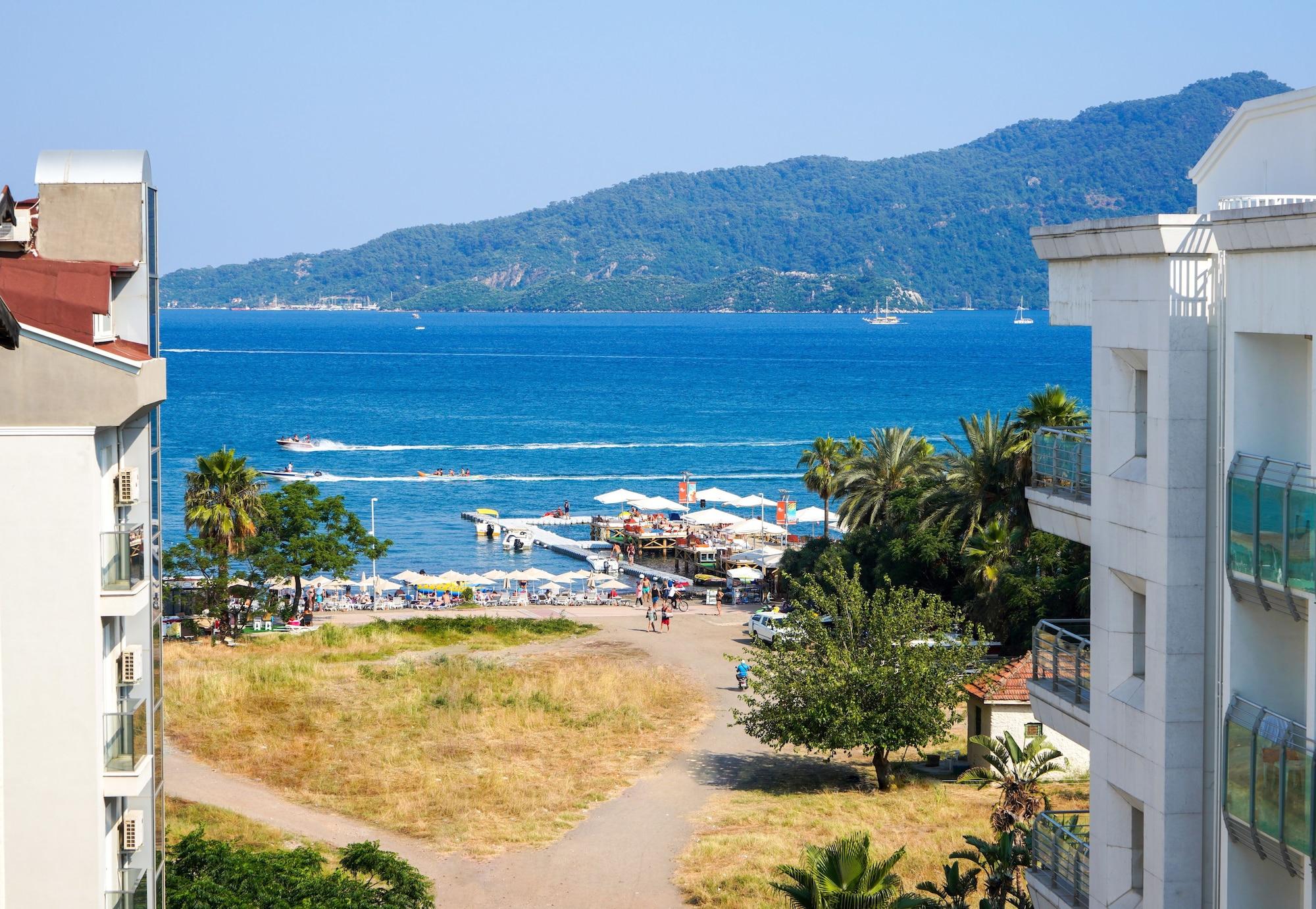 Hotel Seren Sari
