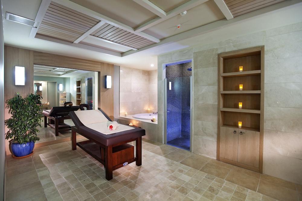 Quadas - Adult Only Hotel 4*