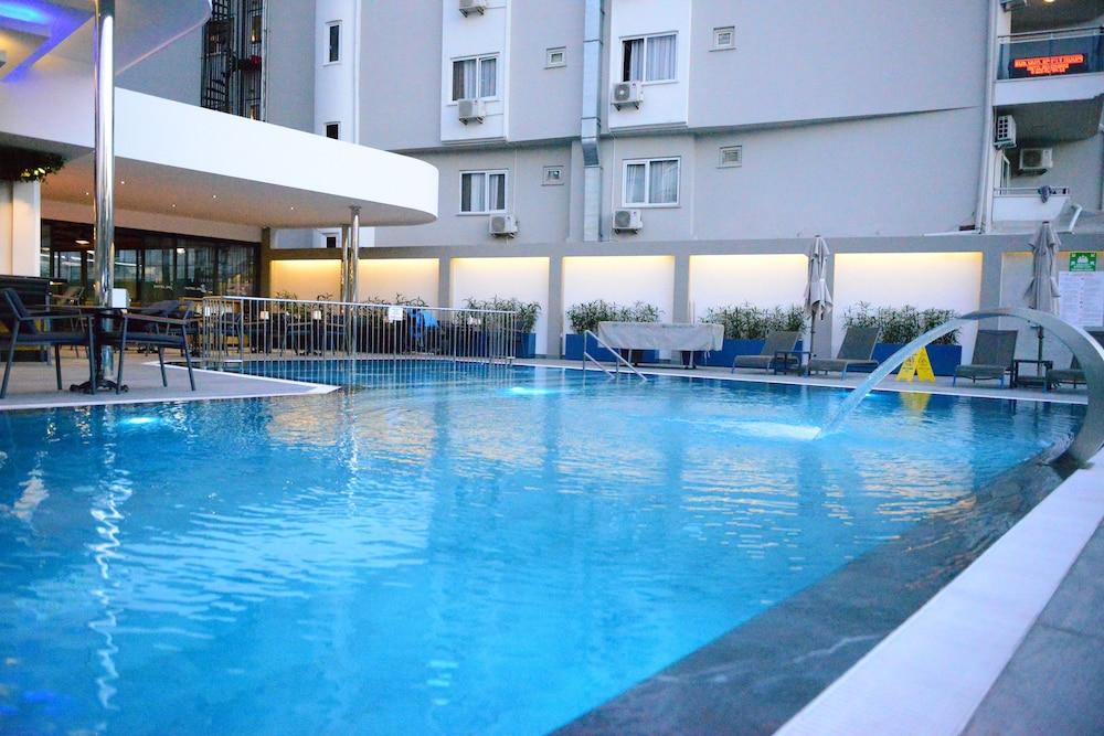 Oasis 3* Marmaris
