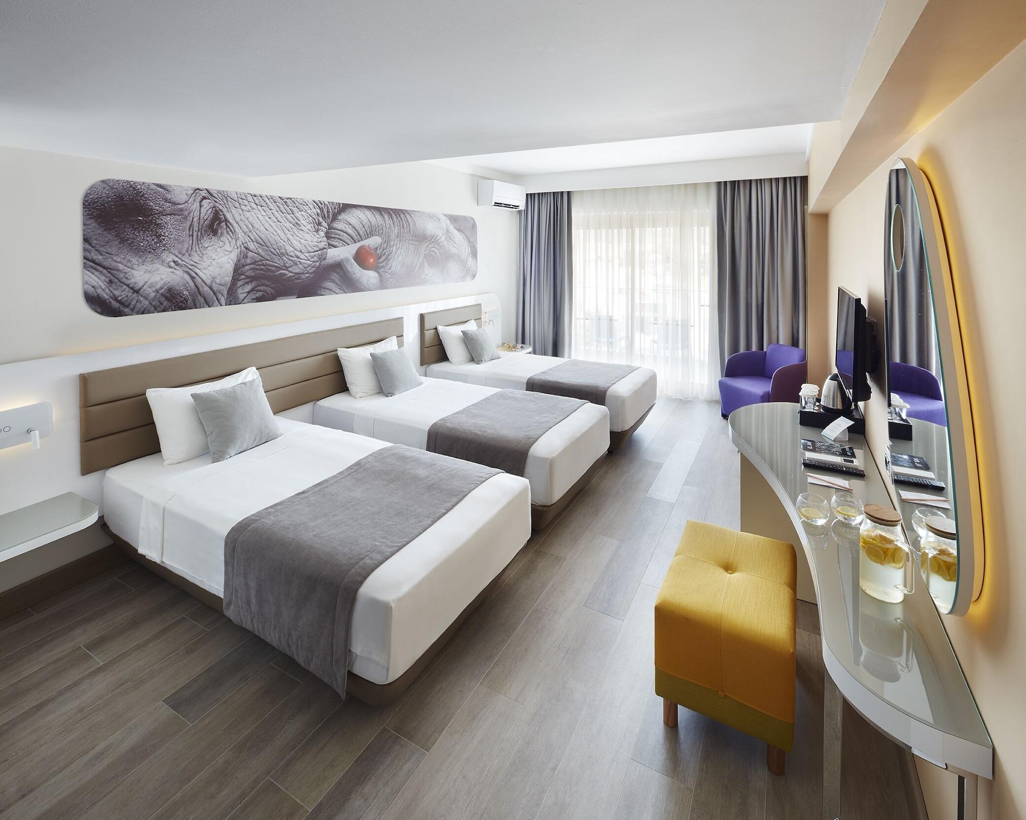 Hotel Lalila Blue