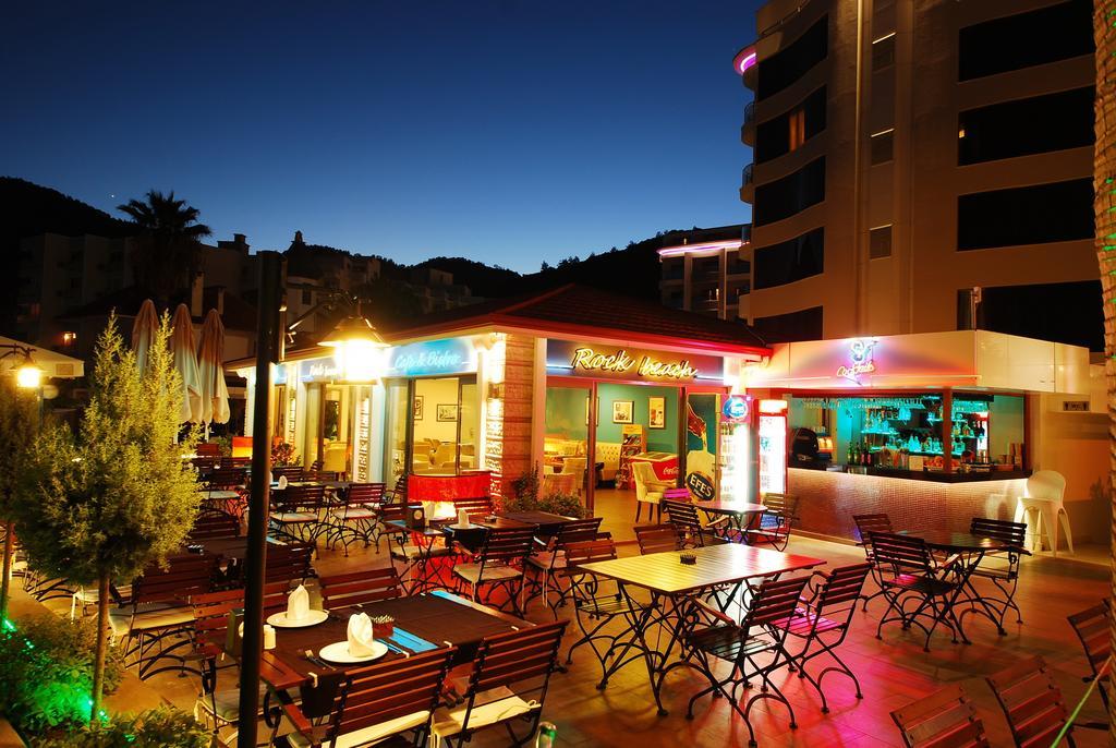 Hotel Golden Rock 5*