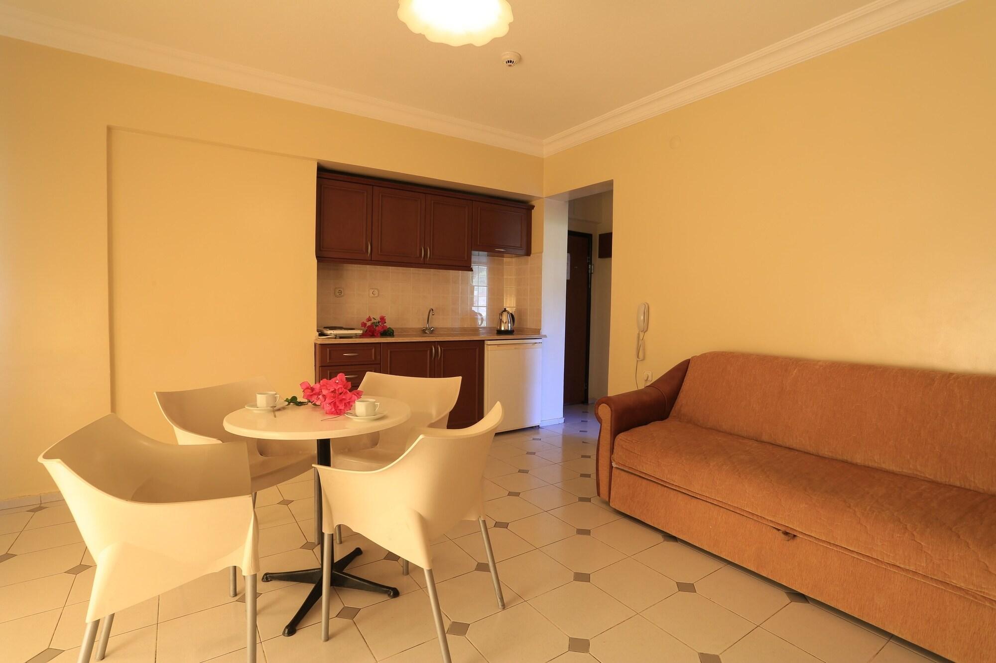 Aparthotel Amaris