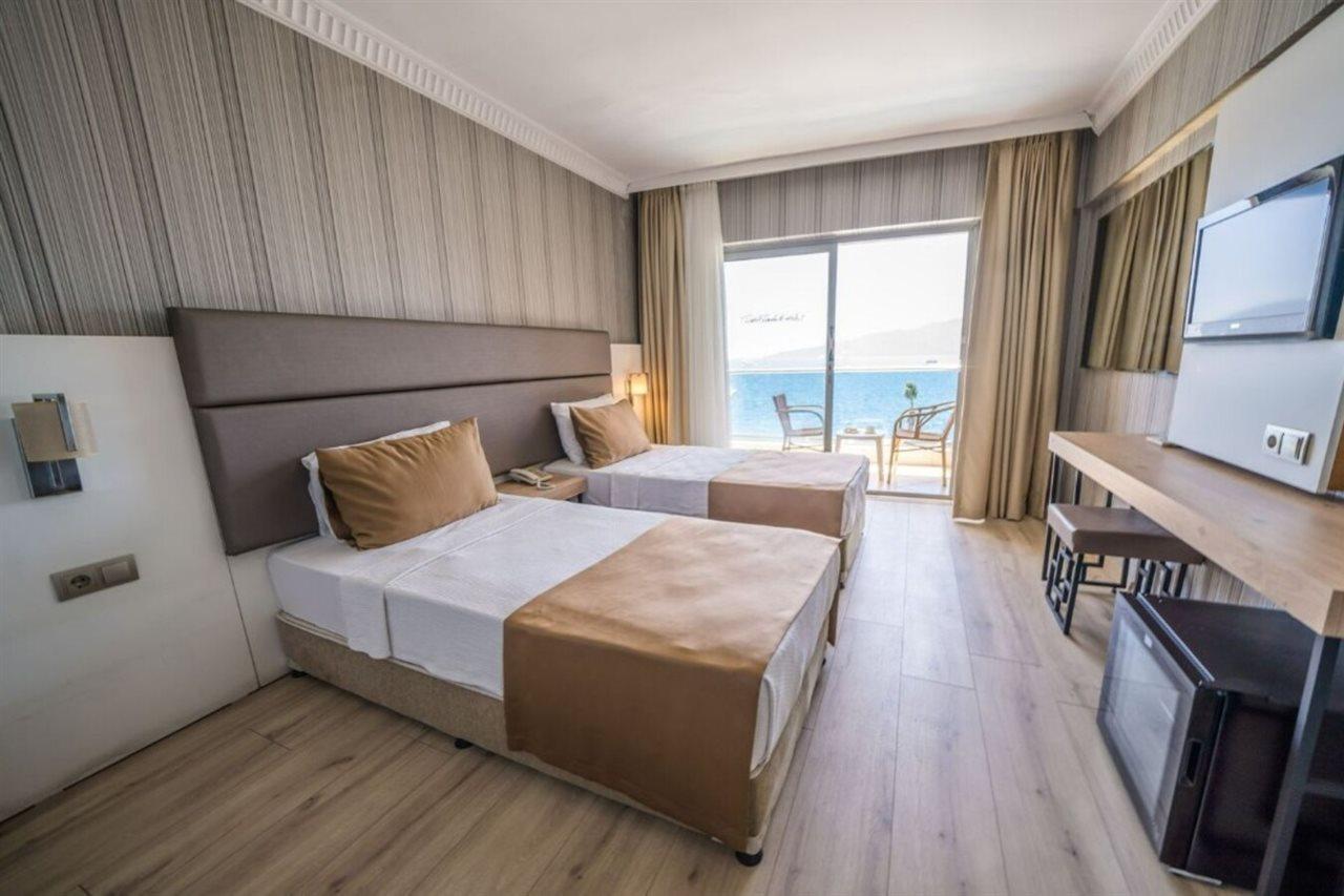 Mehtap Marmaris